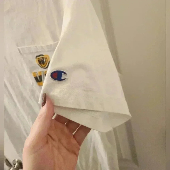 Mens Short Sleeved VCU Champion White T Shirt NWOT Size M #A15 - Picture 3 of 6